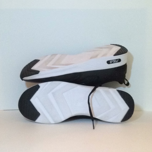 Fila Women’s Memory Frame V6! - Picture 6 of 6